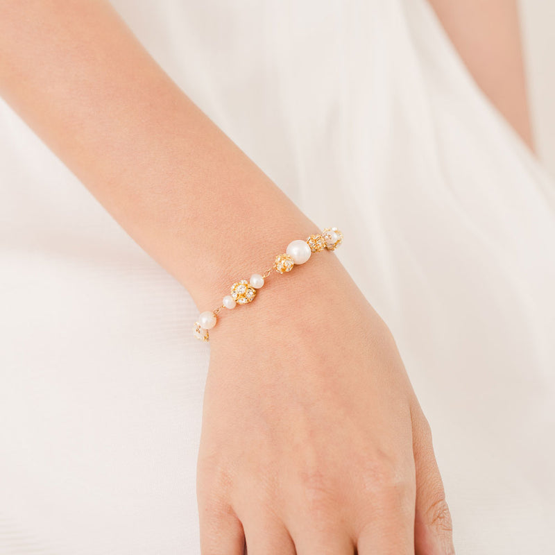 Abigail pearl and diamante bracelet (gold) - Liberty in Love