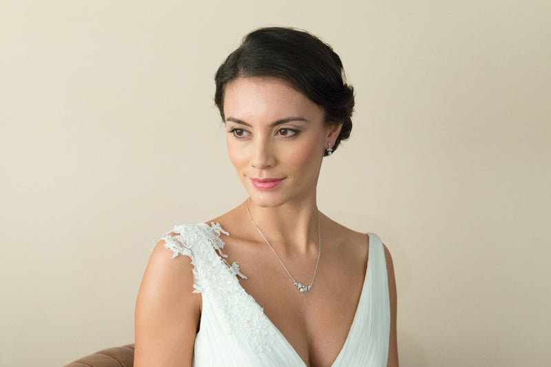 Aphrodite pearl and crystal earrings - Liberty in Love