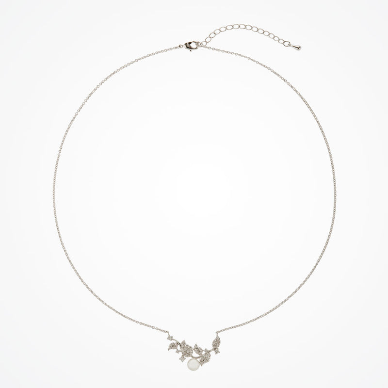 Aphrodite crystal and pearl necklace - Liberty in Love