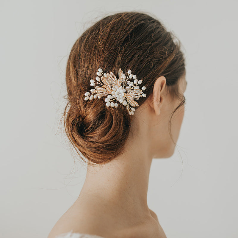 Apple blossom gold hair comb - Liberty in Love