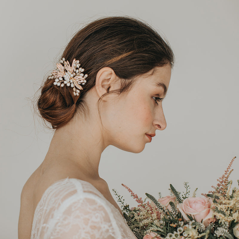 Apple blossom gold hair comb - Liberty in Love