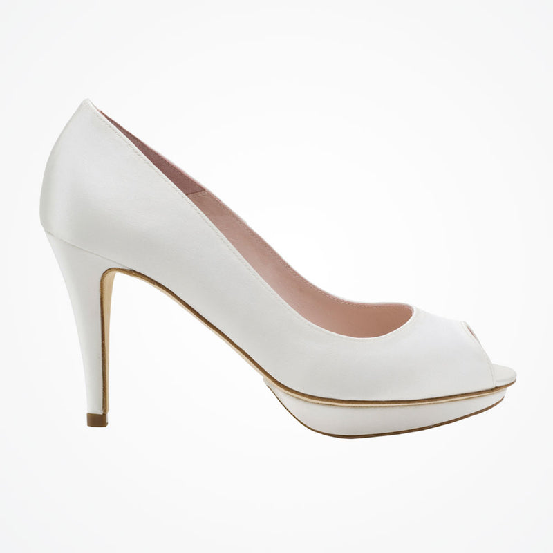 Avery ivory satin platform peep-toes - Liberty in Love