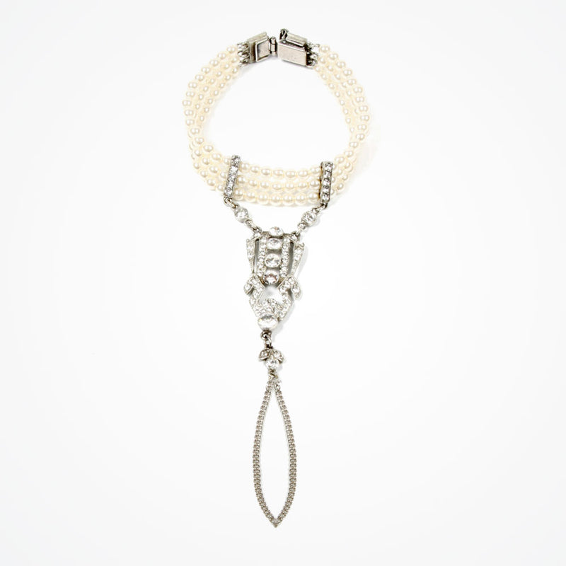 Bell crystal pearl hand bracelet - Liberty in Love