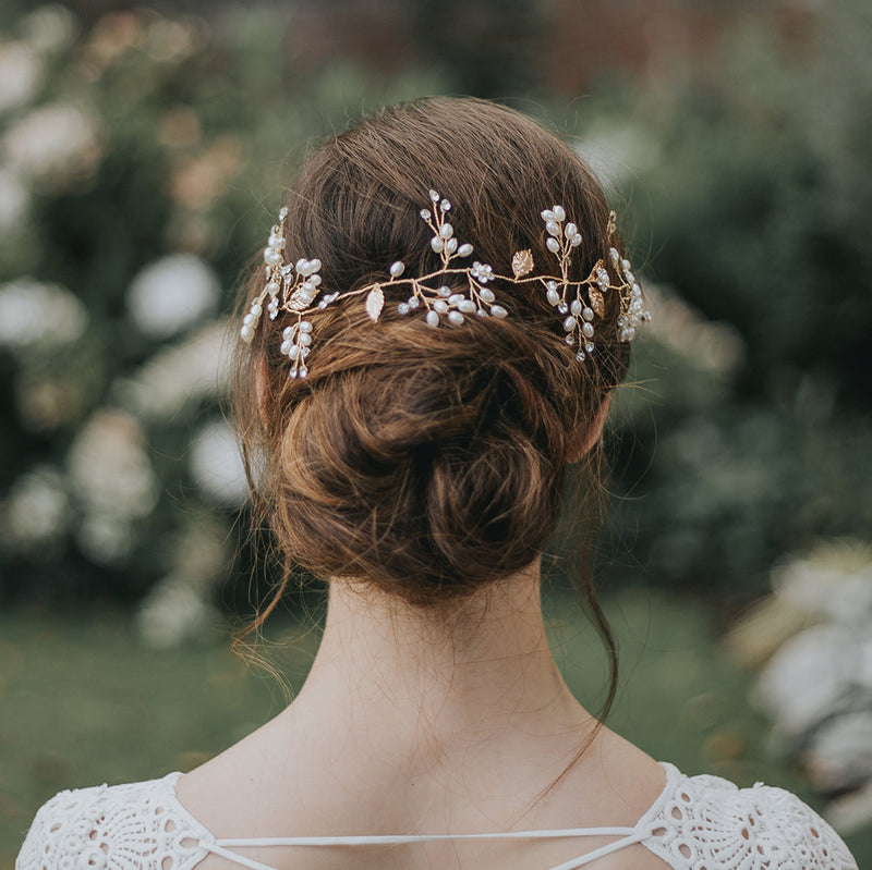 Belle pearl buds and gilded leaves hair vine - Liberty in Love
