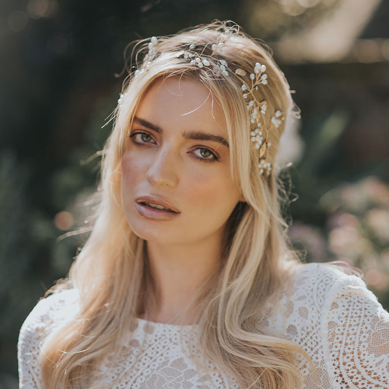 Belle pearl buds and gilded leaves hair vine - Liberty in Love