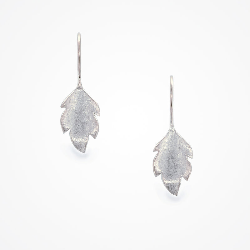 Bergamot mini leaf earrings (silver) - Liberty in Love