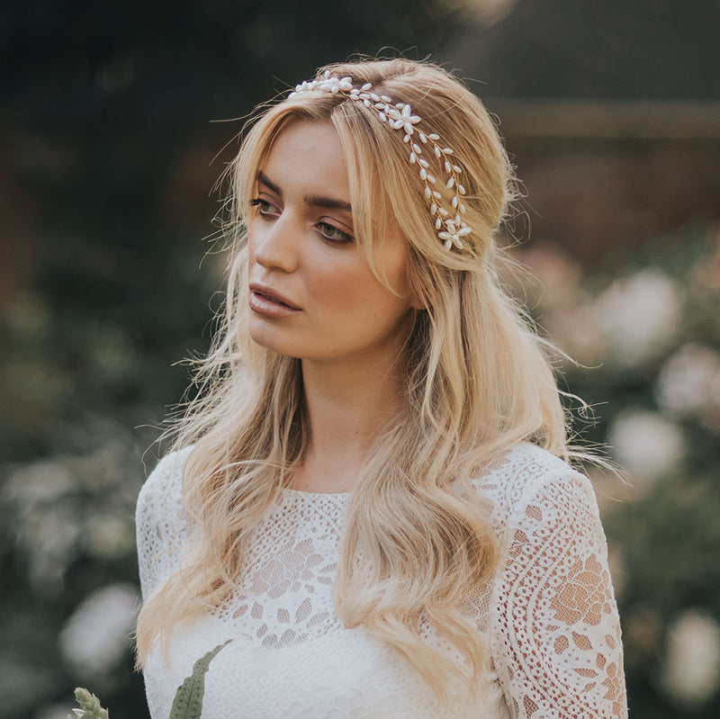 Biana pearl blossom hair vine (gold) - Liberty in Love