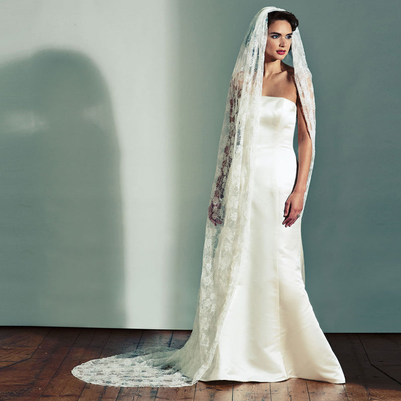 Camrose floral embroidered tulle veil - Liberty in Love