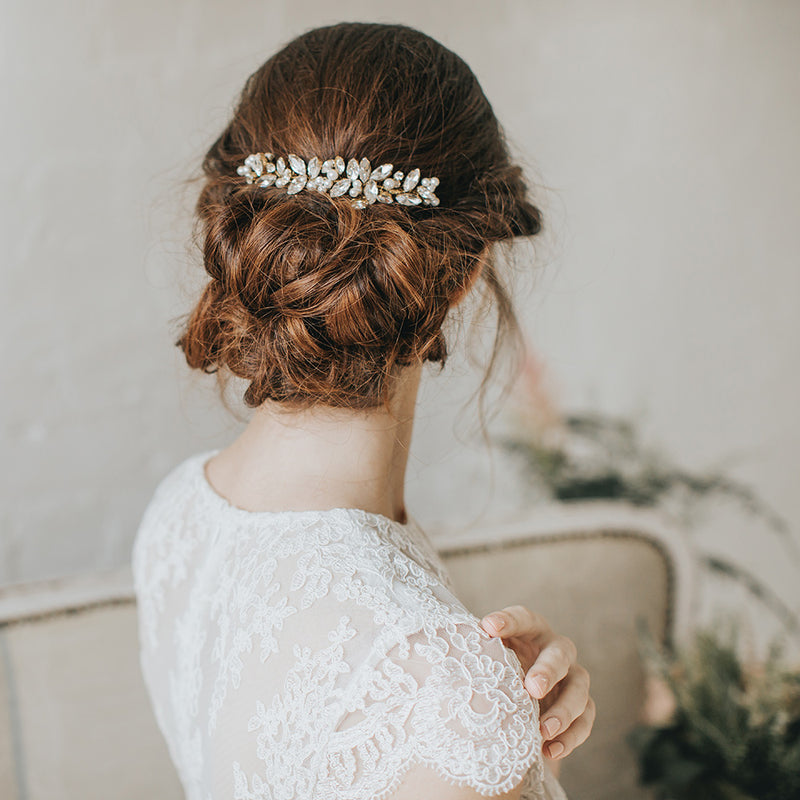Chasca crystal and pearl hair comb - Liberty in Love