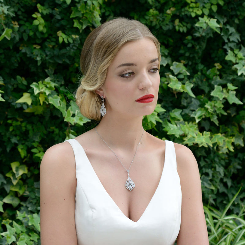 Chinatown crystal pendant necklace - Liberty in Love