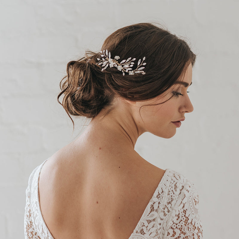 Chloe crystal leaves hair comb (gold) - Liberty in Love