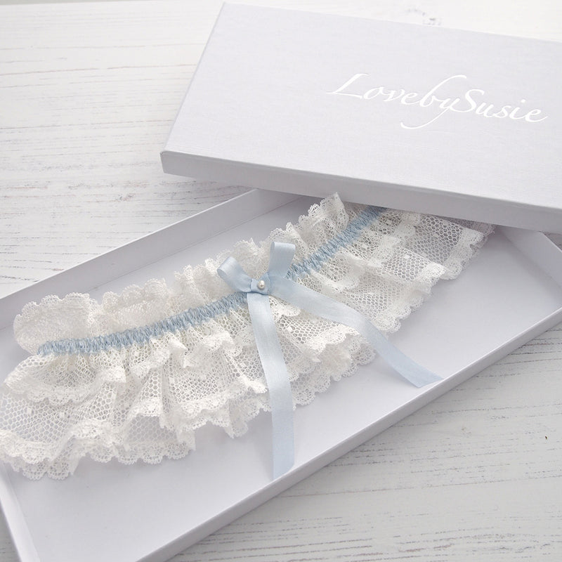 Chloe ivory dotted lace and freshwater pearl garter - Liberty in Love