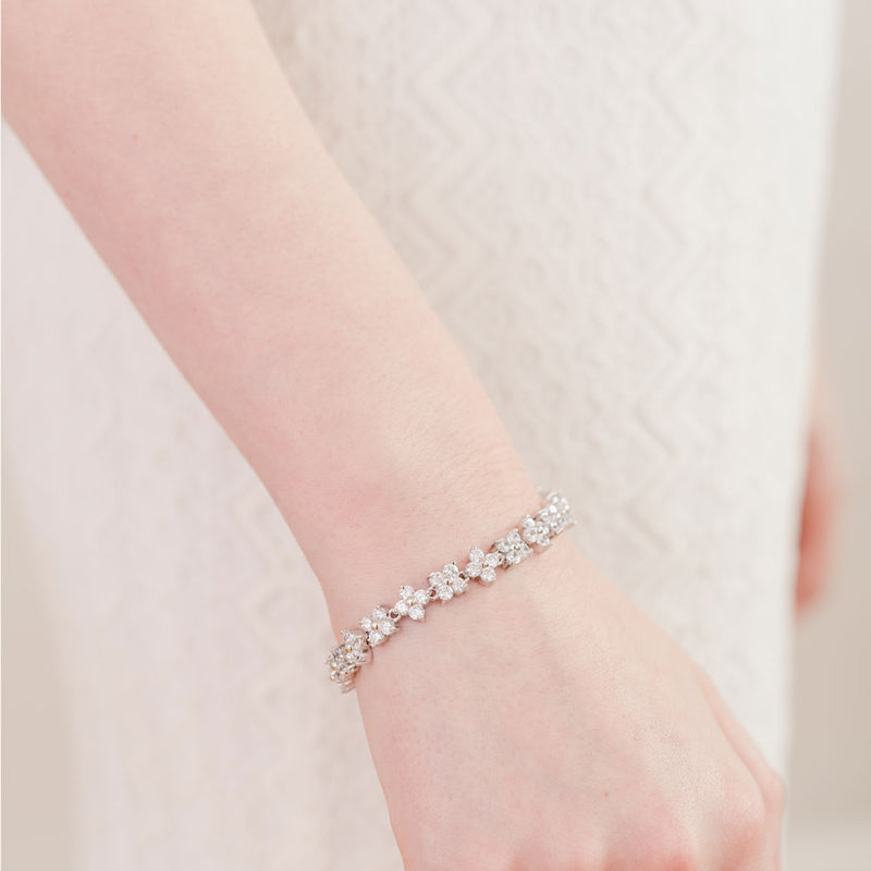 Clementina crystal floral bracelet - Liberty in Love