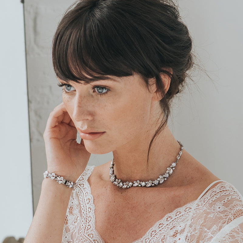 Clustered crystals necklace - Liberty in Love