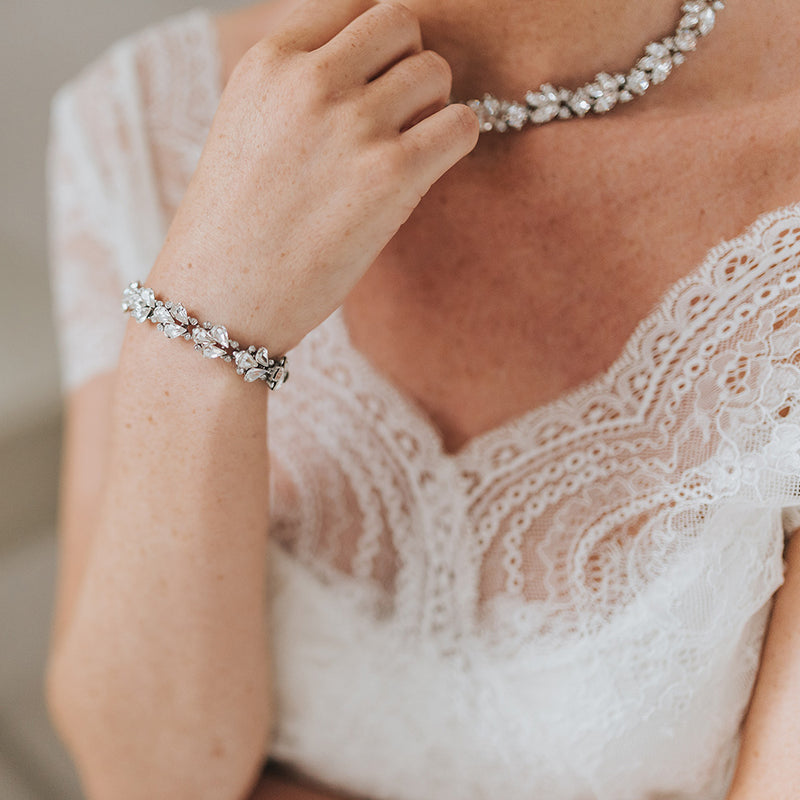 Clustered crystals necklace - Liberty in Love