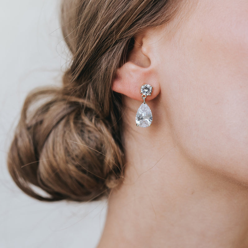 Cora CZ teardrop earrings (silver) - Liberty in Love