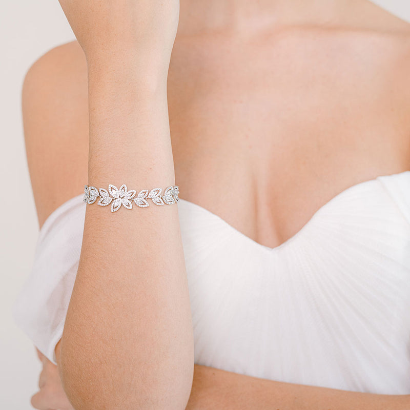 Cordelia crystal leaves bracelet - Liberty in Love