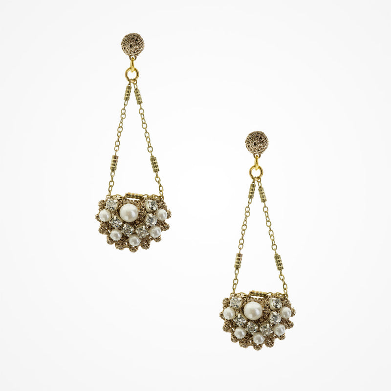 Crocheted chained pearl cluster earrings - Liberty in Love