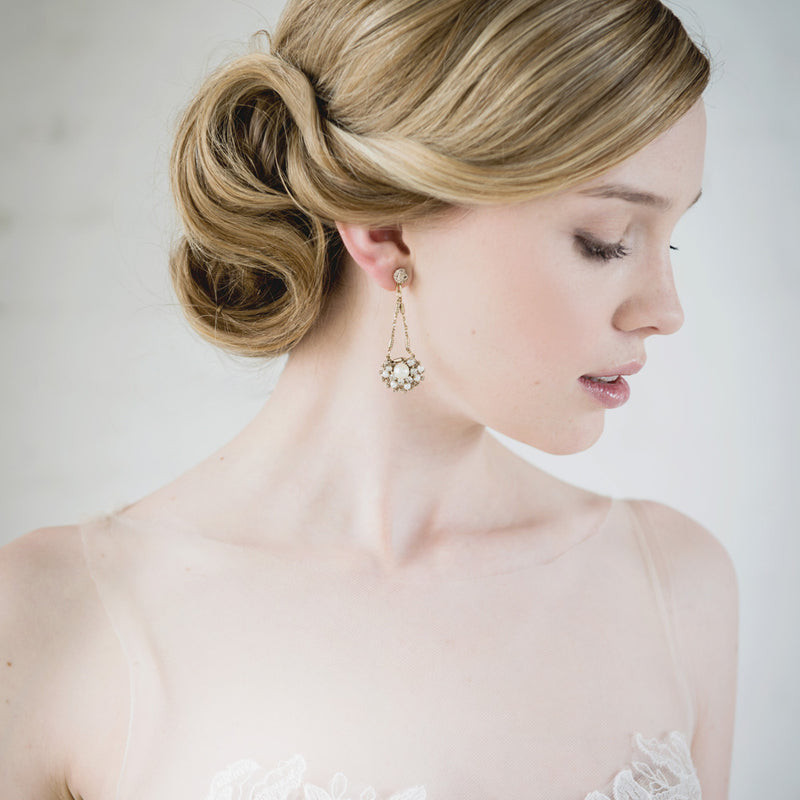 Crocheted chained pearl cluster earrings - Liberty in Love