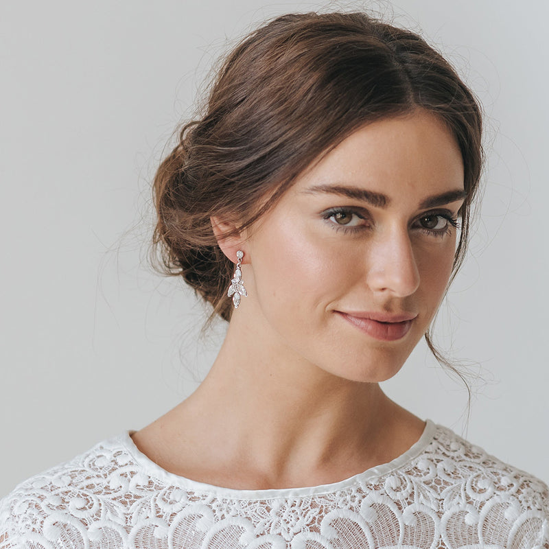 Crystal lily earrings - Liberty in Love