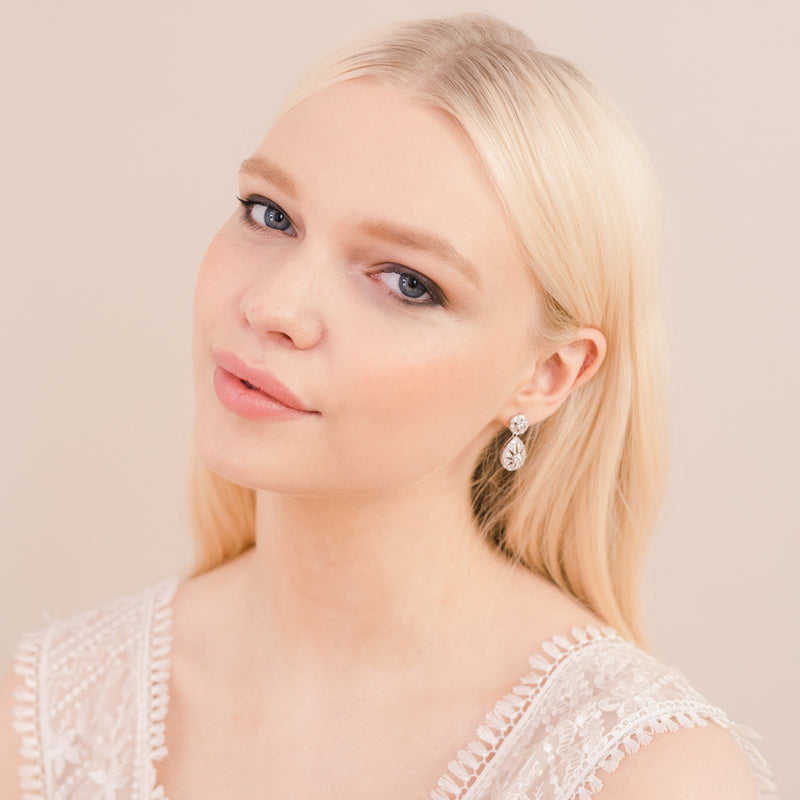 Daisy crystal teardrop earrings - Liberty in Love