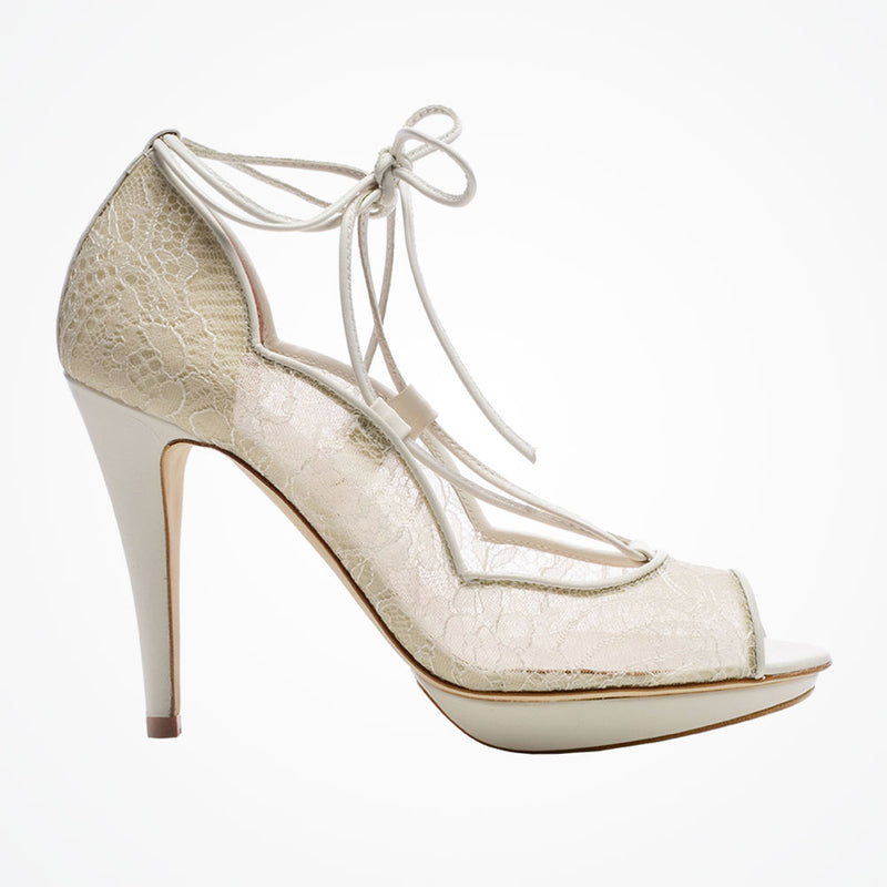 Dakota ivory lace-up peep-toe shoes - size 6 only - Liberty in Love