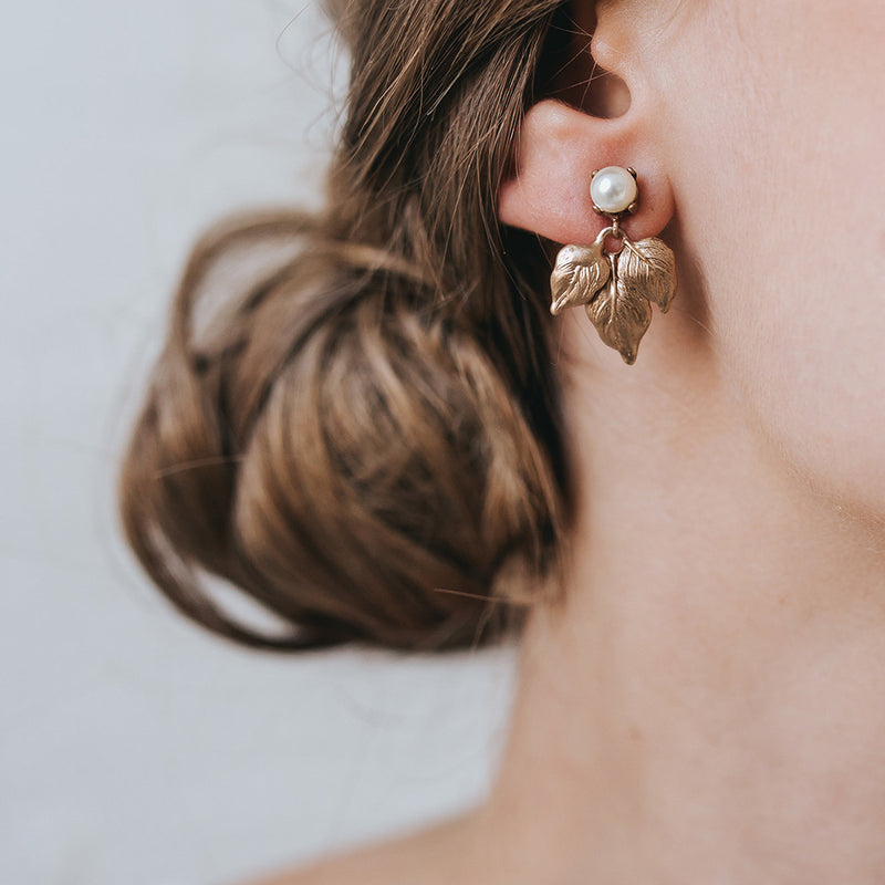 Fiore pearl earrings - Liberty in Love