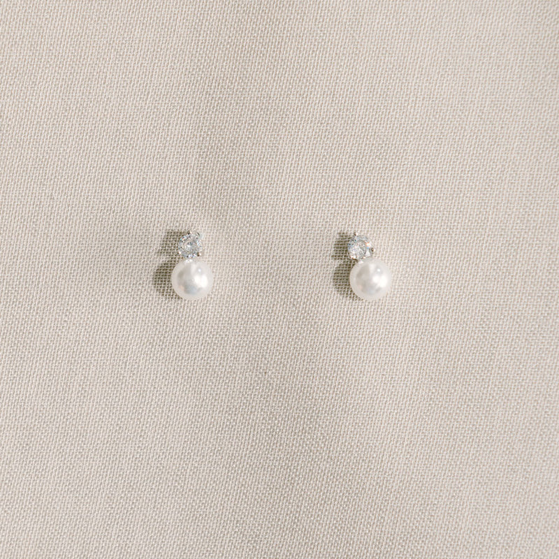 Grace crystal and pearl earrings (silver) - Liberty in Love