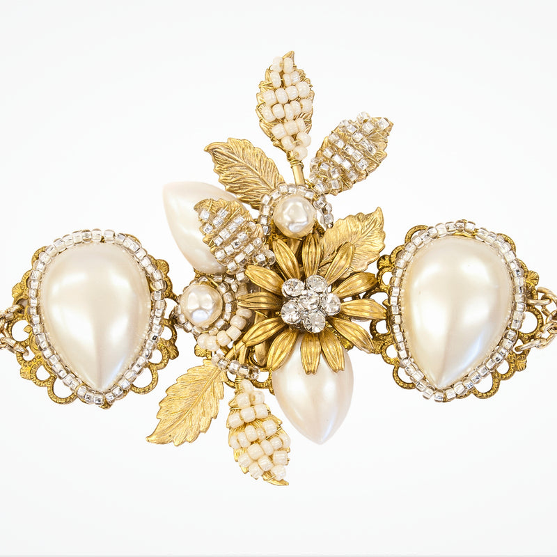 Grace gold flower bridal bracelet - Liberty in Love