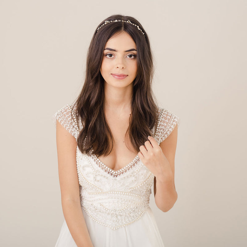 Imbue clustered trios of crystal hair vine (gold) - Liberty in Love