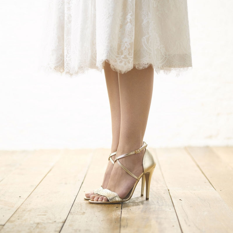 Ivana gold leaves leather sandals - Liberty in Love