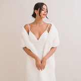 Ivory faux fur slim stole - Liberty in Love