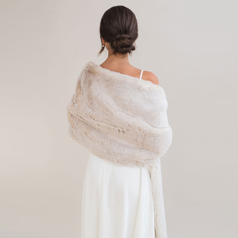 Ivory rose faux fur long stole - Liberty in Love