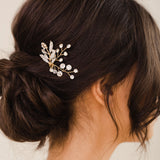 Izabelline floral hair pin (gold) - Liberty in Love