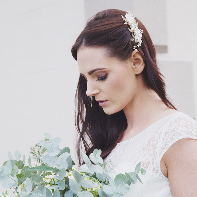 Jasmine blossom and beaded leaves hair comb - Liberty in Love