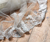 Monmouth mantilla veil - Liberty in Love