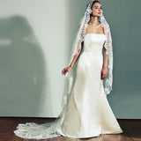 Monmouth mantilla veil - Liberty in Love