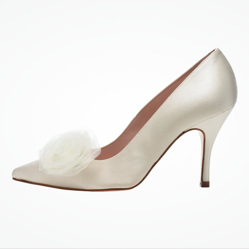 Joanie with tulle rose point-toe courts - Liberty in Love