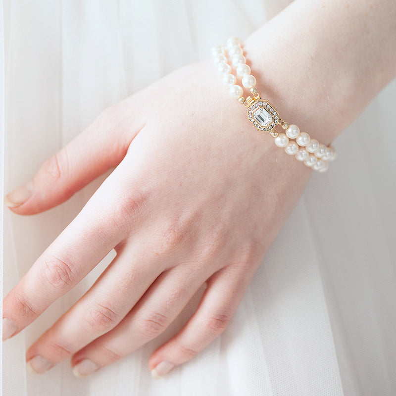 Lilia gold vintage-inspired pearl bracelet - Liberty in Love