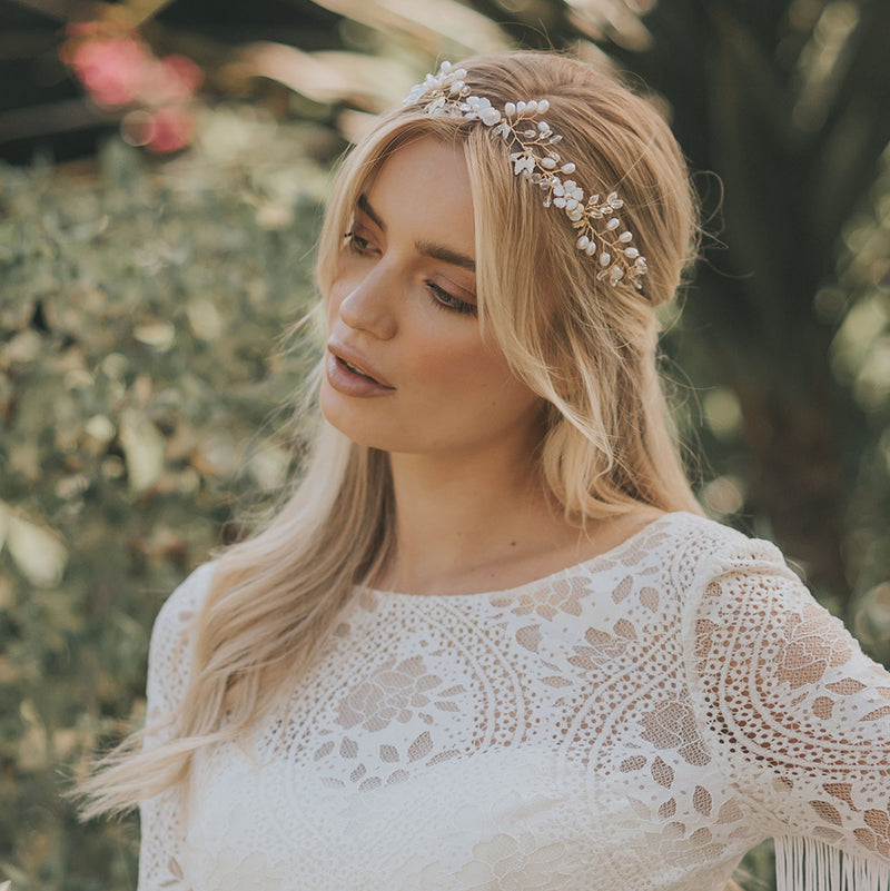 Lily blossom, pearl buds and leaves hair vine - Liberty in Love