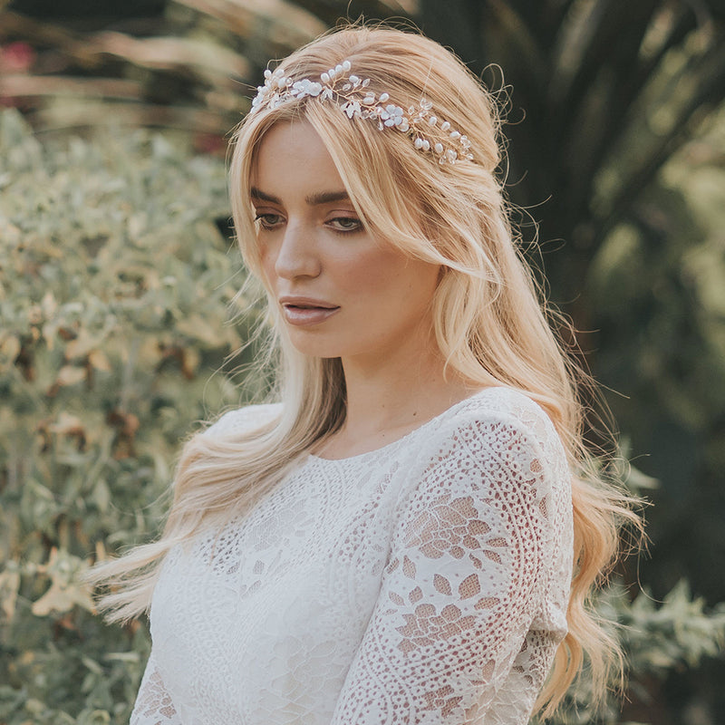 Lily blossom, pearl buds and leaves hair vine - Liberty in Love
