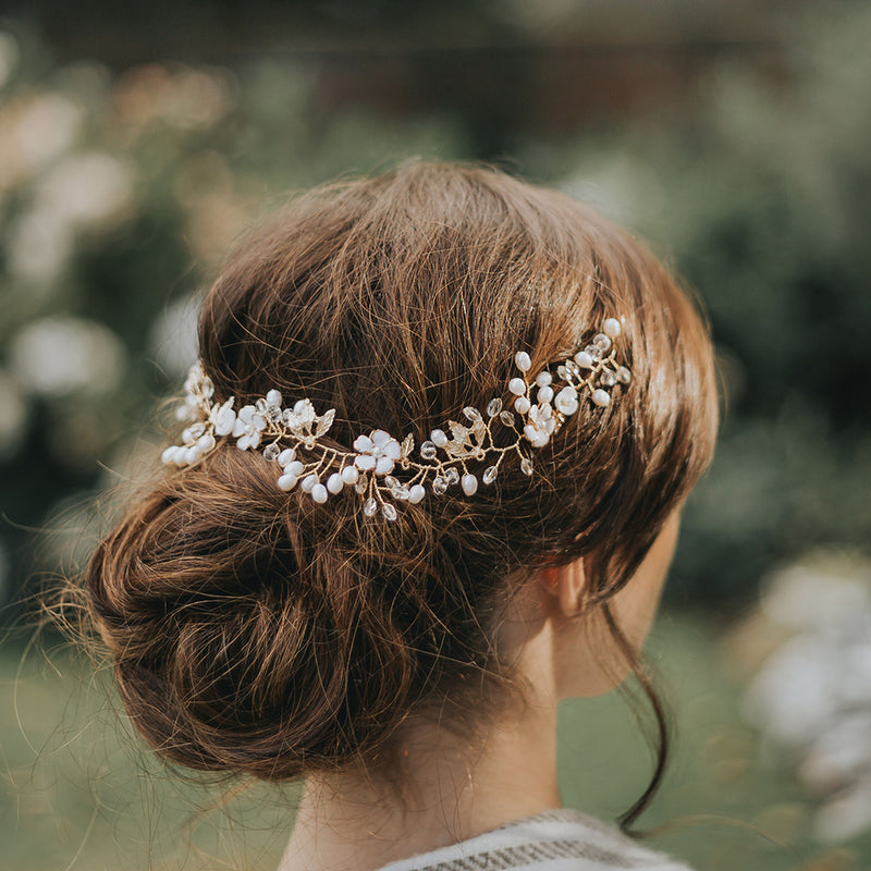 Lily blossom, pearl buds and leaves hair vine - Liberty in Love
