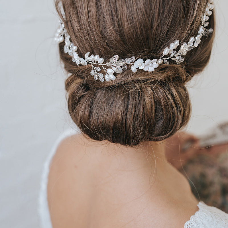 Lily blossom, pearl buds and leaves hair vine - Liberty in Love