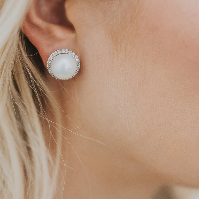 Lotus pearl stud earrings - Liberty in Love