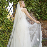 Lunaria lace edge veil - Liberty in Love