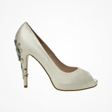 Marina cherry embellished peep-toes - Liberty in Love