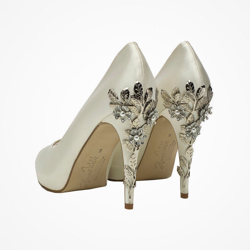 Marina cherry embellished peep-toes - Liberty in Love