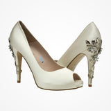 Marina cherry embellished peep-toes - Liberty in Love