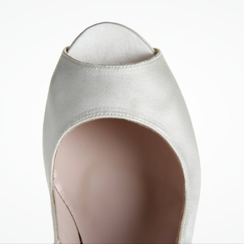 Marina satin peep-toes - size 6 only - Liberty in Love