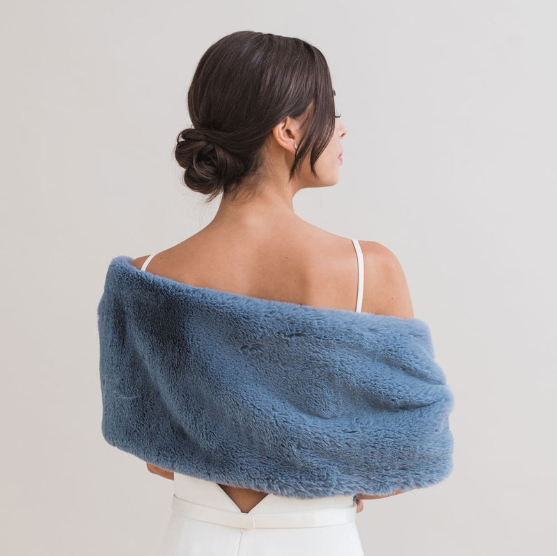 Mid blue faux fur slim stole - Liberty in Love